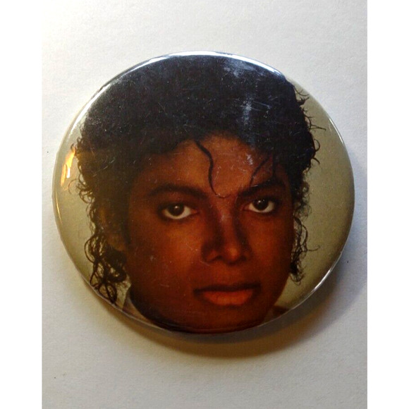 Michael Jackson Vintage Pin Badge Button Pinback King Of Pop LARGE Close Up - Picture 2 of 3